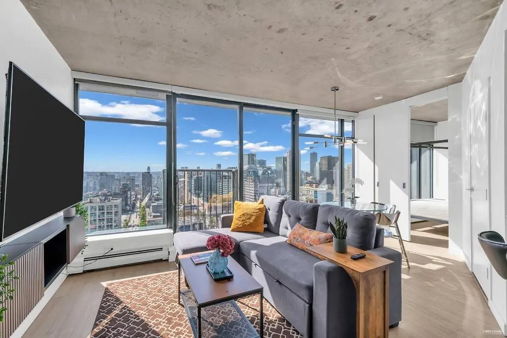 Skyview, 40Th Floor! 2Br Condo In Downtown Vancouver