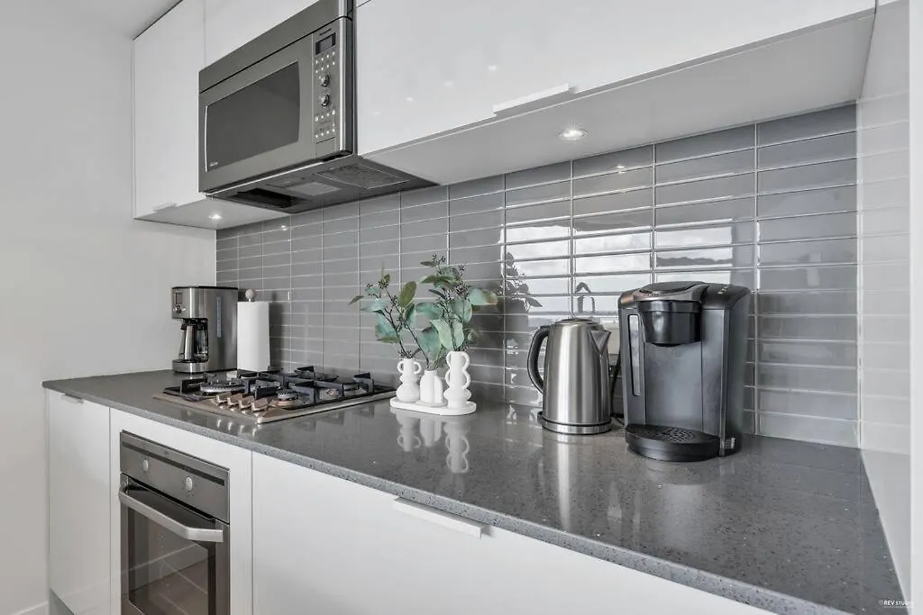 Skyview, 40Th Floor! 2Br Condo In Downtown Vancouver 0*,  Canada